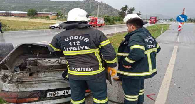 Burdur’da otomobil takla attı: 1 yaralı