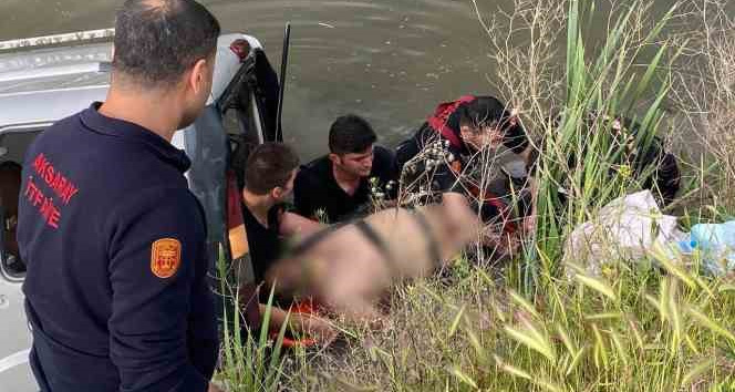 Aksaray’da araç kanala düştü: 1 ölü, 1 yaralı