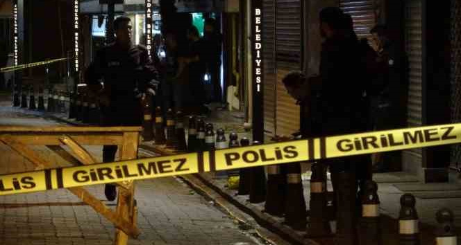 Elinde pompalı tüfekle sokak ortasında ateş açtı
