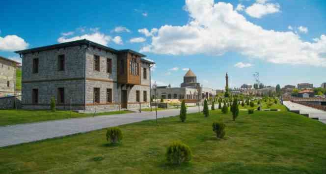 Kars Gazi Kent Müzesi’nde sona gelindi