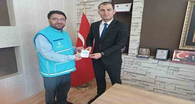 Başsavcı Ünlüsoy, TDV’ye kurban bağışında bulundu