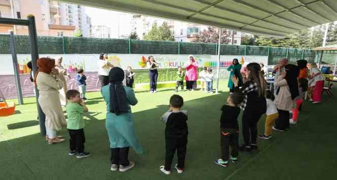 KAYMEK’ten çocuk bakım elemanı kursiyerlerine keyifli eğitim