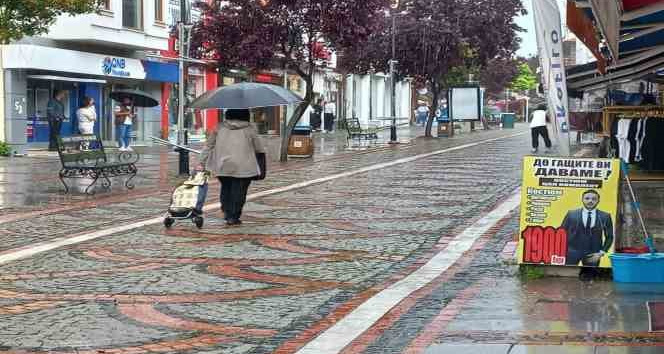 Edirne’de sağanak etkili oldu