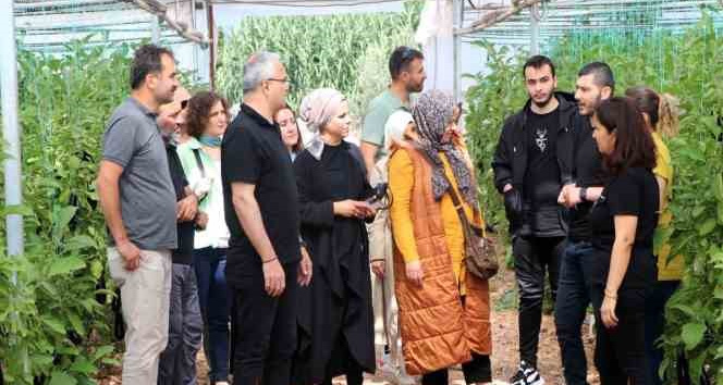 Yalovalı sebze üreticilerinden Kumluca’ya teknik gezi