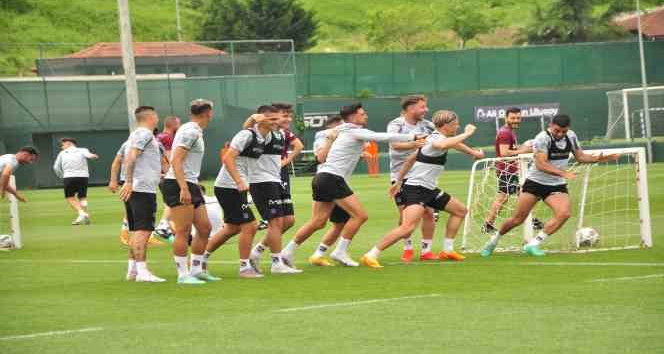 Trabzonspor, Corendon Alanyaspor maçının hazırlıklarını sürdürdü