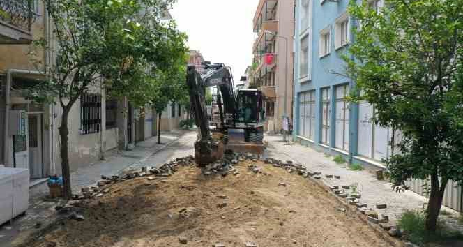 Aydın Büyükşehir Belediyesi Çine’nin yollarını yeniliyor