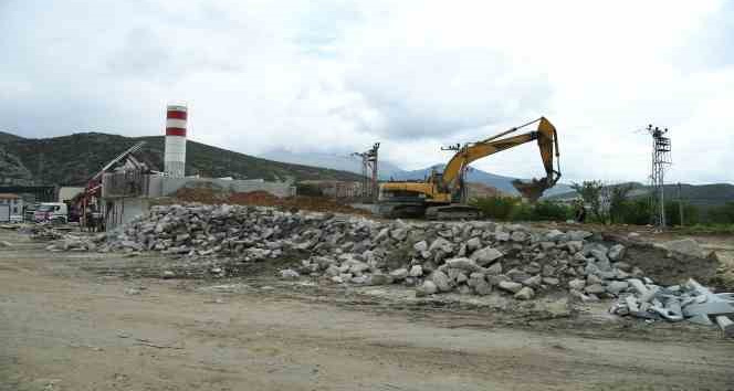 Beton santralinin kurulumunda sona gelindi