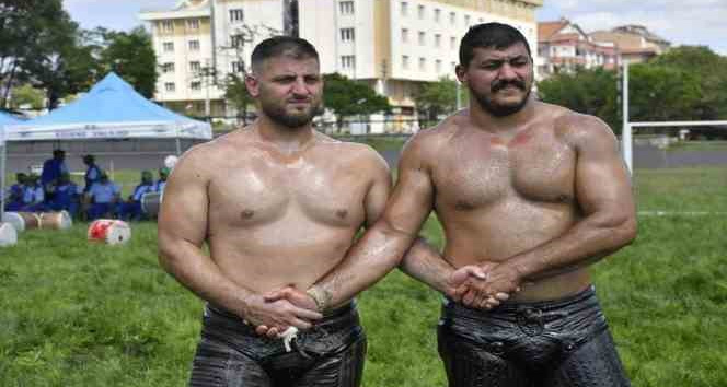 Edirne’de başpehlivan Nedim Gürel oldu