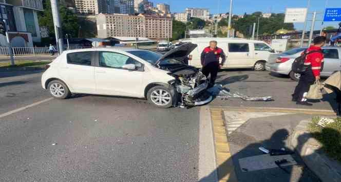 Otomobiller çarpıştı, 1 yaralı