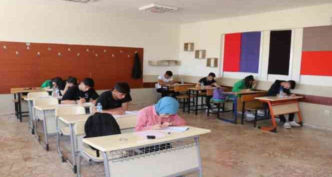 Erzincan’da 2 bin 678 öğrenci LGS’de ter dökecek