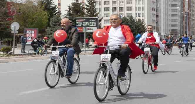 Başkan Büyükkılıç’tan 80 kilometrelik bisiklet yolu