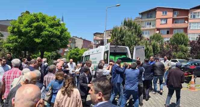 Avukat Fikret Güngör, adliyede düzenlenen cenaze töreniyle ebediyete uğurlandı