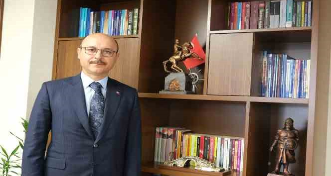 Türk Eğitim-Sen Genel Başkanı Geylan’dan akademisyen maaşları için çağrı