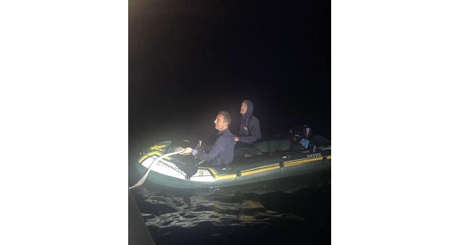 Ayvacık açıklarında 2 kaçak göçmen yakalandı