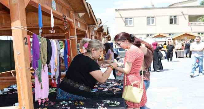 El İşi, Gönül İşi, Kadın İşi ’Maharetli Eller’