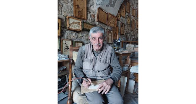 Mardin’in hünerli elleri, uygarlıkların izlerini ahşaba işliyor