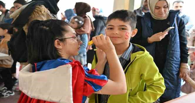 Türkiye’nin gül bahçesi Isparta’da festival coşkusu devam ediyor