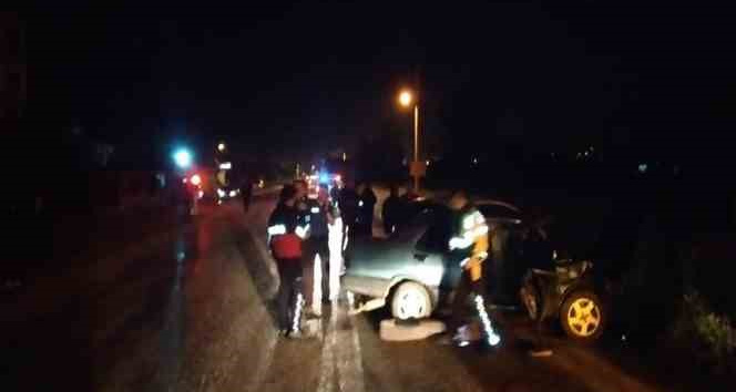 Burdur’da iki otomobil çarpıştı: 5 yaralı
