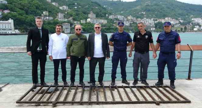 Dünya Çevre Günü’nde dalgıçlar denizden atık çıkarttı