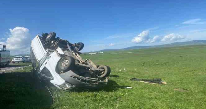 Ardahan’da trafik kazası: 1 ölü, 2 yaralı