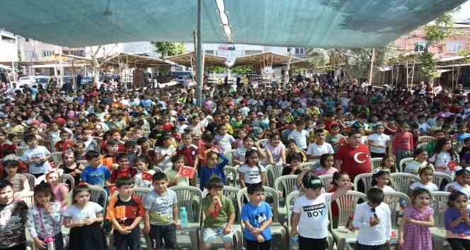 Buharkent’te çocuklar kukla festivalinde eğlendi