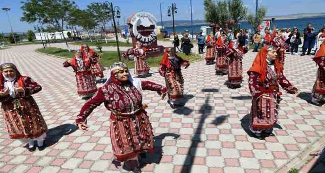 Lapseki’de ‘Hayat Boyu Öğrenme Haftası’ etkinliği düzenlendi