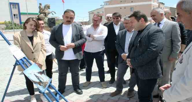 ‘Benim Gözümden Bulanık’ konulu fotoğraf sergisi açıldı