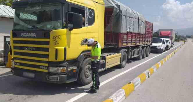 Burdur’da 12 araç trafikten men edildi