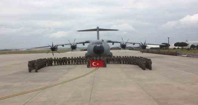 Türk askerinden Kosova’ya takviye sürüyor