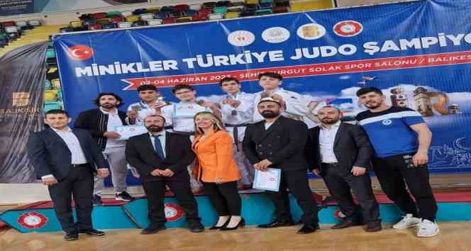 Minikler Türkiye Judo Şampiyonası’nda Kırklarelili sporcu kürsüde