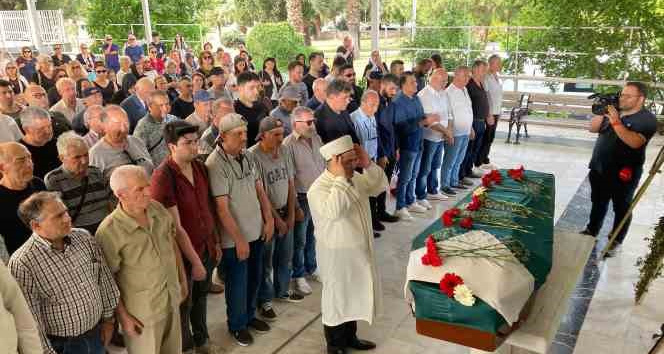 Kanto kraliçesi Nurhan Damcıoğlu son yolculuğuna uğurlandı