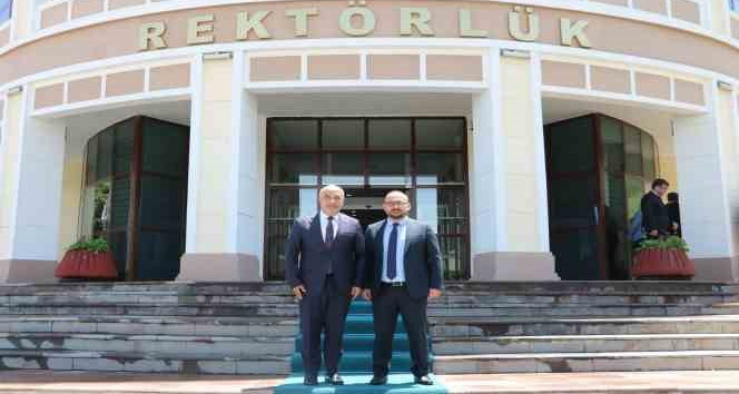 Muş Alparslan Üniversitesinde devir teslim töreni