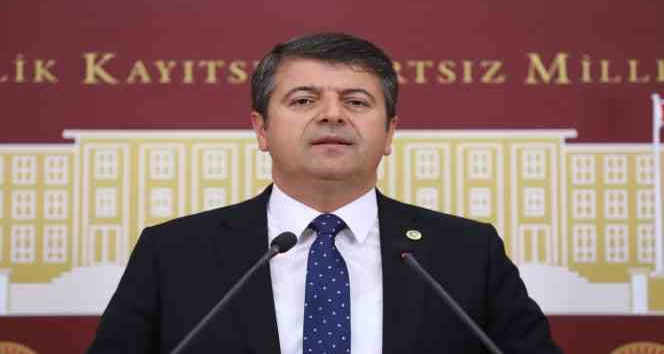 Milletvekili Tutdere, deprem bölgesindeki asbest tehlikesine dikkat çekti