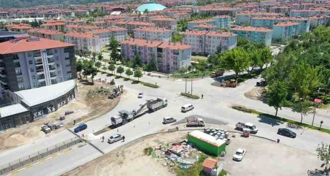 Akıllı kavşakla trafik geçişi daha rahat sağlanacak