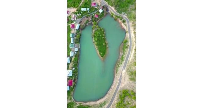 Bingöl’de doğa harikası göl fotoğrafçıların uğrak mekanı oldu