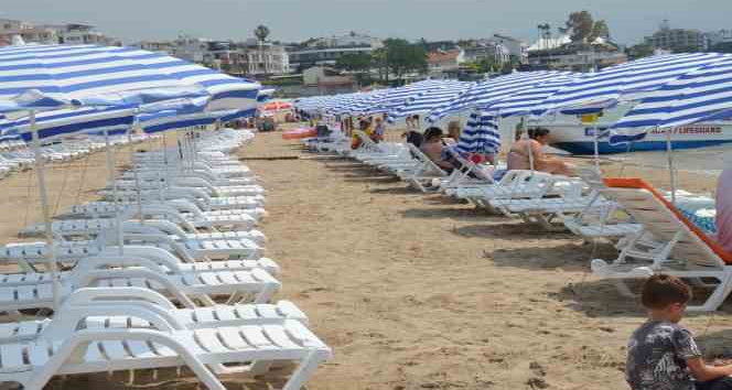 Haziranda Didim sahilleri boş kaldı