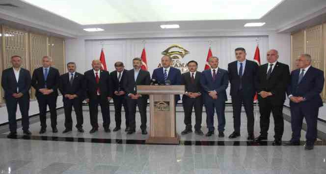 Bakan Özhaseki: “Bu yüz yılın değil bin yılın felaketi”