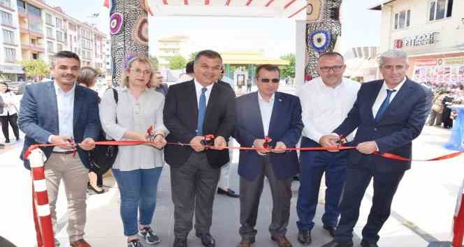 Çan Halk Eğitimi Merkezi Yılsonu Sergisi Açıldı