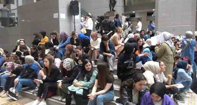 Çağlayan Adliyesi’nde icra ve zabıt katipliği kuyruğu