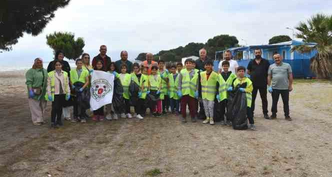 “Gelecek nesillere yaşanabilir bir Altınova bırakacağız”