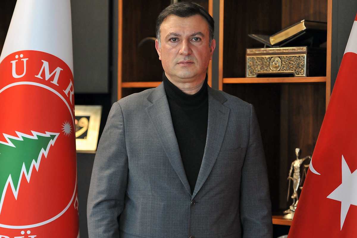 Ümraniyespor Başkanı Tarık Aksar: &#039;Küme düşmenin kaldırılması için başvuru yapacağız&#039;