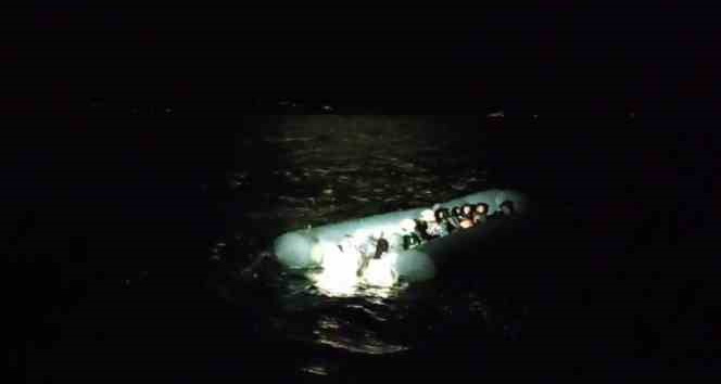 Ayvacık açıklarında 34 kaçak göçmen yakalandı