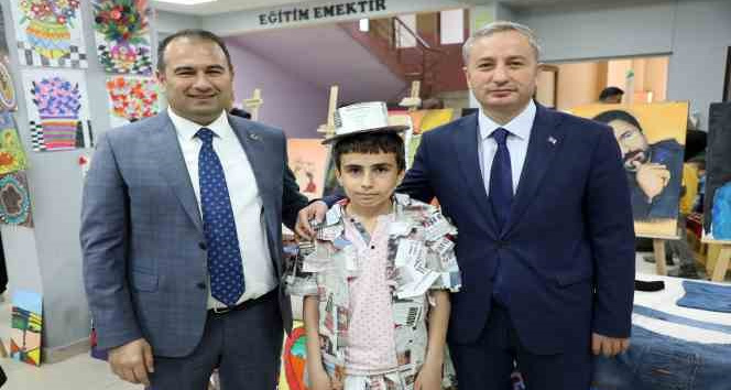 Ağrı’da “Sıfır Atık Geri Dönüşüm Sergisi” açıldı