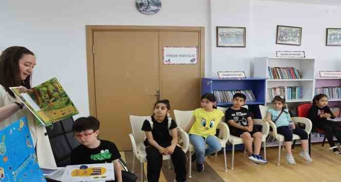 Yalova Belediyesi’nden çocuklara “Masal Saati” etkinliği