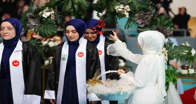 Diyanet İşleri Başkanı Erbaş: “Neslimiz, gençlerimiz, çocuklarımız Kur’an’ın aydınlığından istifade etsin”