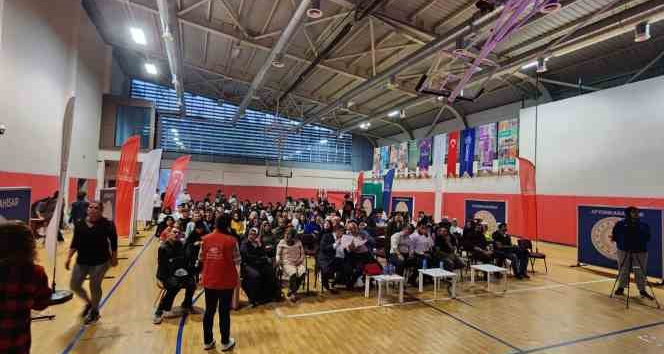 Afyonkarahisar’da ‘Bir Fikre Aşık Olmak’ konseri