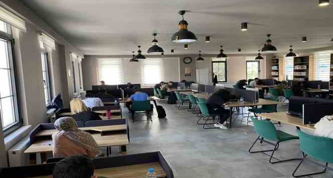 Akıl Küpü Kütüphanelerinde TYT ve AYT Denemesi Yapıldı