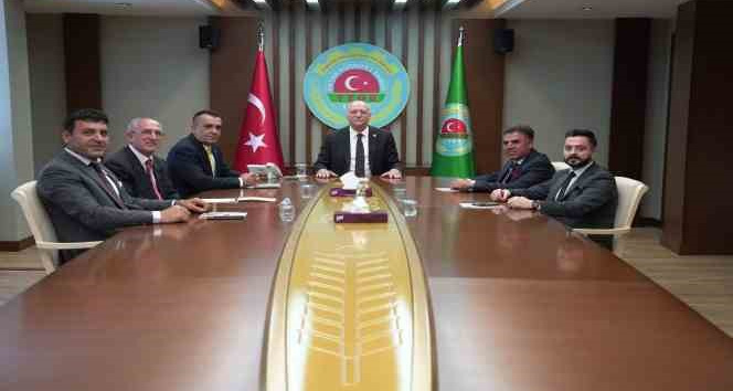 Muşlu çiftçilerin sorunları TZOB Başkanı Bayraktar’a anlatıldı
