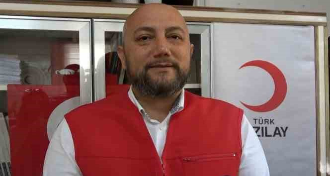 İhtiyaç Sahiplerinin Bayramlıkları Kızılay’dan