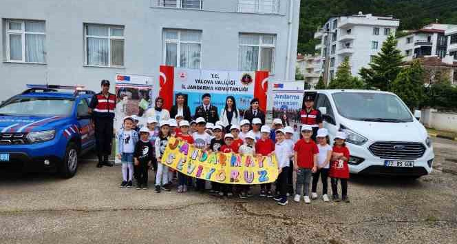 Esenköy’de minikler jandarmayı yakından tanıdı